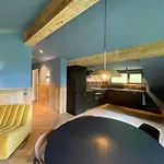 山林小屋 Kwt