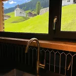 Kwt 山林小屋