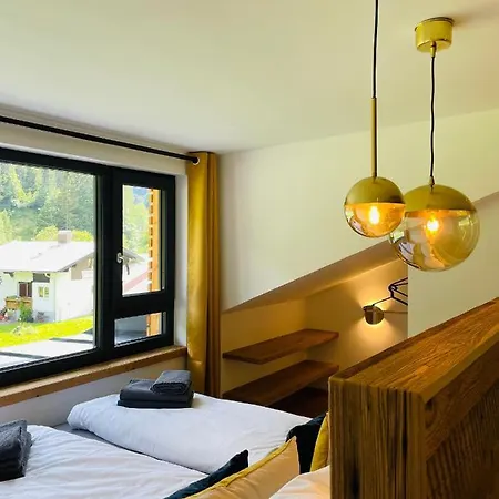 Kwt Lodge *
