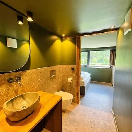 Kwt Lodge *